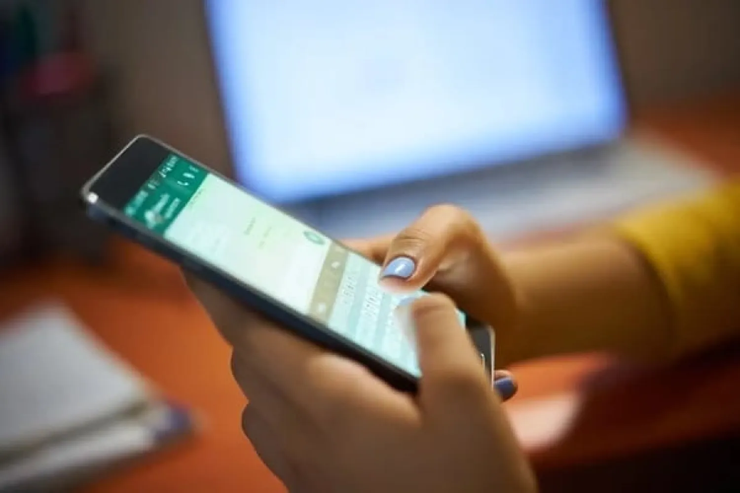 Habilitan línea de WhatsApp para atención a mujeres en situación de violencia