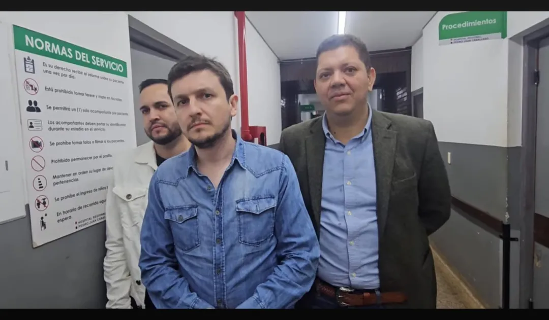 Gobernador de Amambay y viceministro gestionan traslado de paciente con quemaduras a Asunción