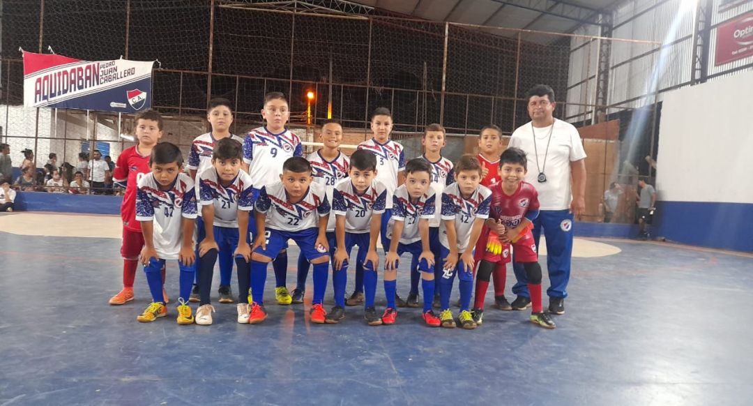 Prosigue semifinal del campeonato de divisiones formativas de la Federación Pedrojuanina de Futsal FIFA