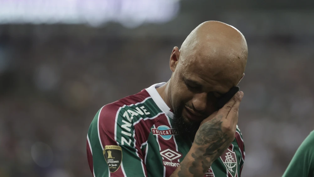Felipe Melo se acuerda de Olimpia en plena celebración de Fluminense