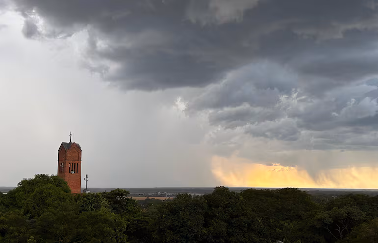 Meteorología: pronostican lluvias y calor intenso en Paraguay