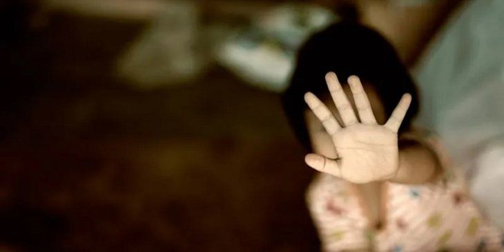 Padres permitían abuso sexual de su hija de 7 años por dinero, según Fiscalía