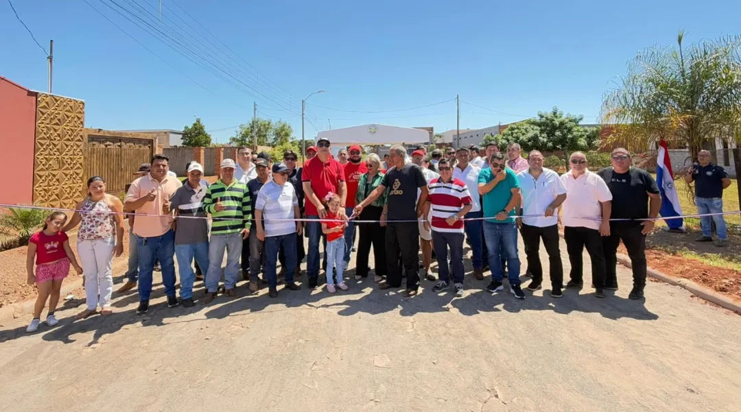 Gobernación finaliza el 2024 inaugurando empedrado en la fracción Terrazas 4 de PJC