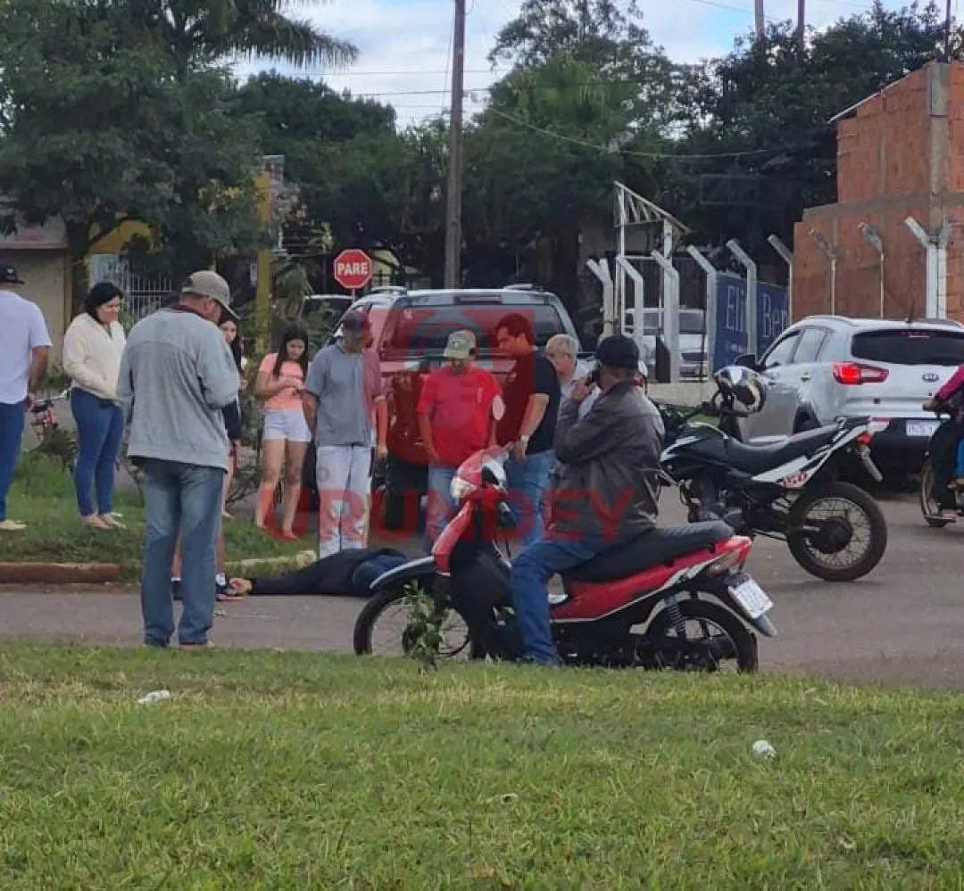 Motociclista herido tras chocar contra camioneta en Pedro Juan Caballero