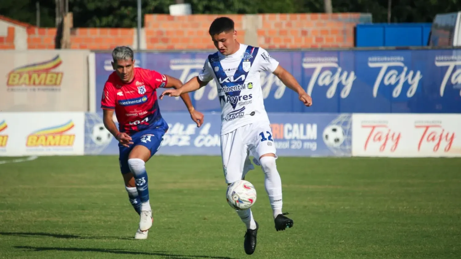 2 de Mayo gana de forma agónica y complica las chances de Ameliano