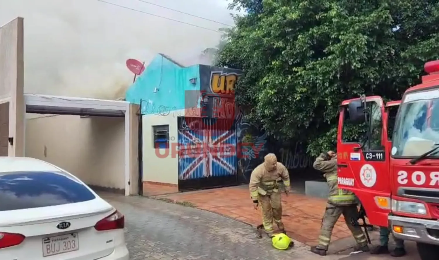 Incendio destruye inquilinato de estudiantes de medicina en Pedro Juan Caballero
