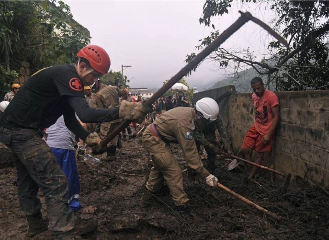 Tragedia de Petrópolis se convirtió en la más mortífera con 176 muertos
