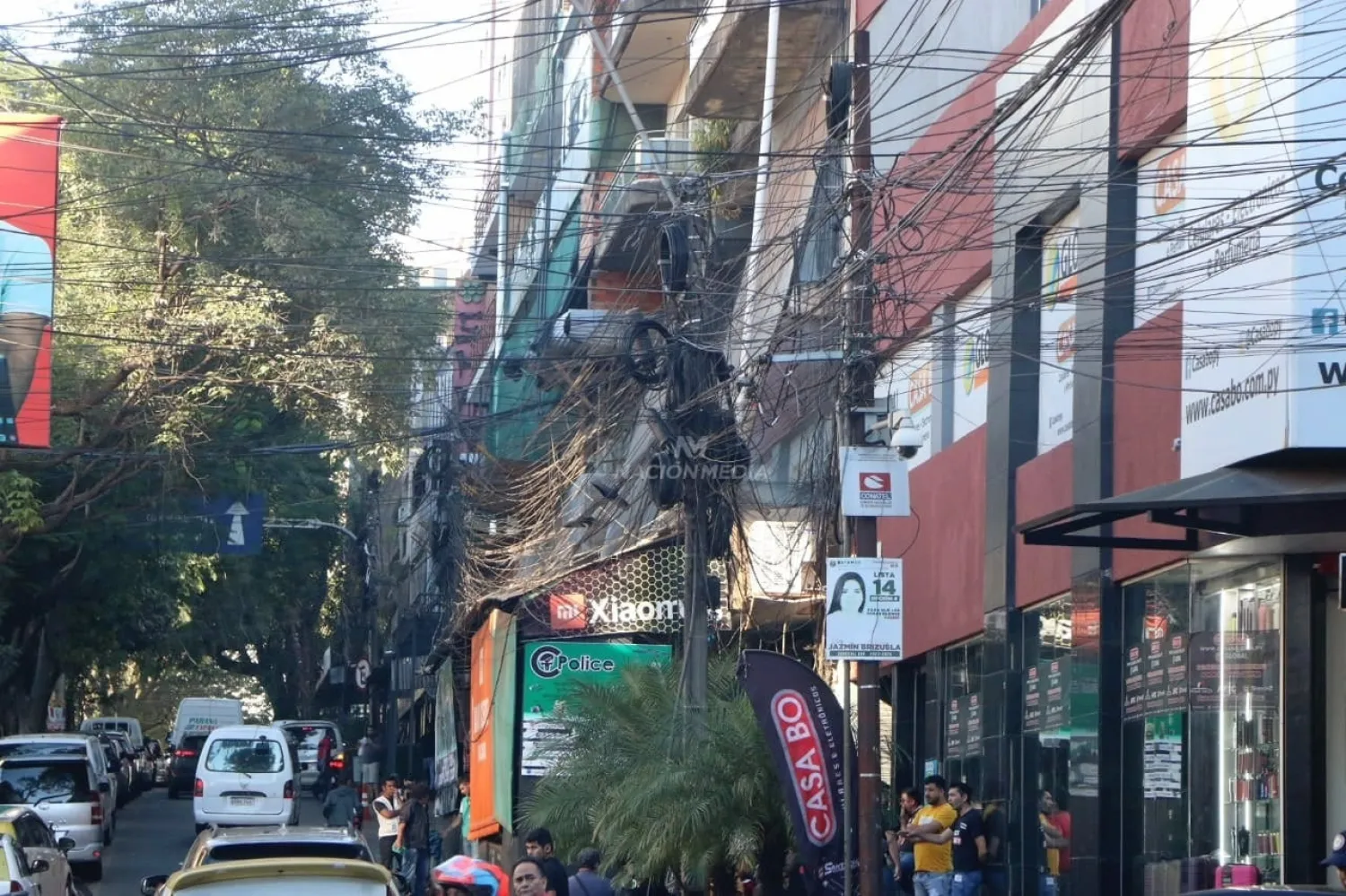Pelea entre chinos dejó cinco muertos e incendio en un edificio de CDE