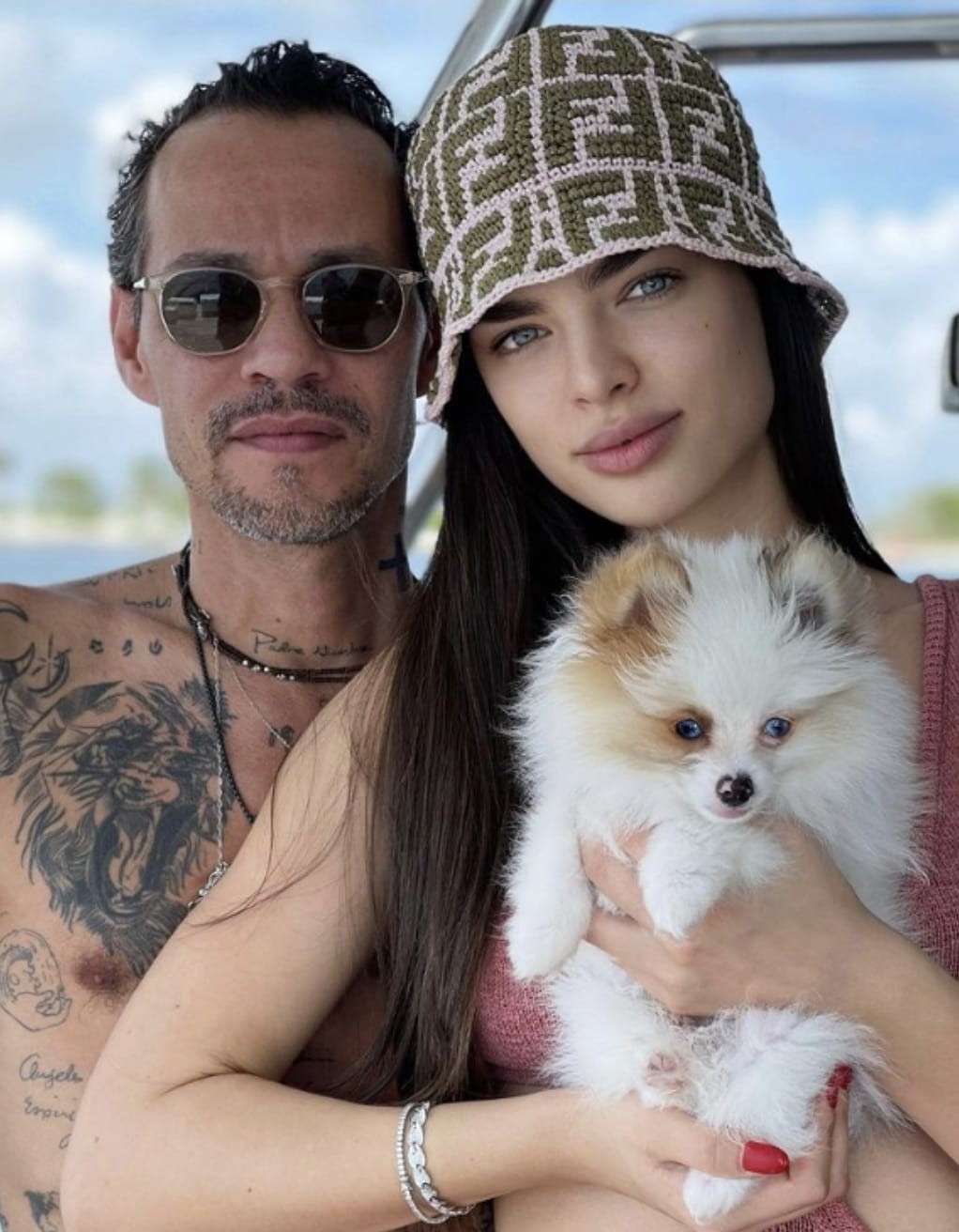 Marc Anthony y Nadia Ferreira presentan a Baby Blue