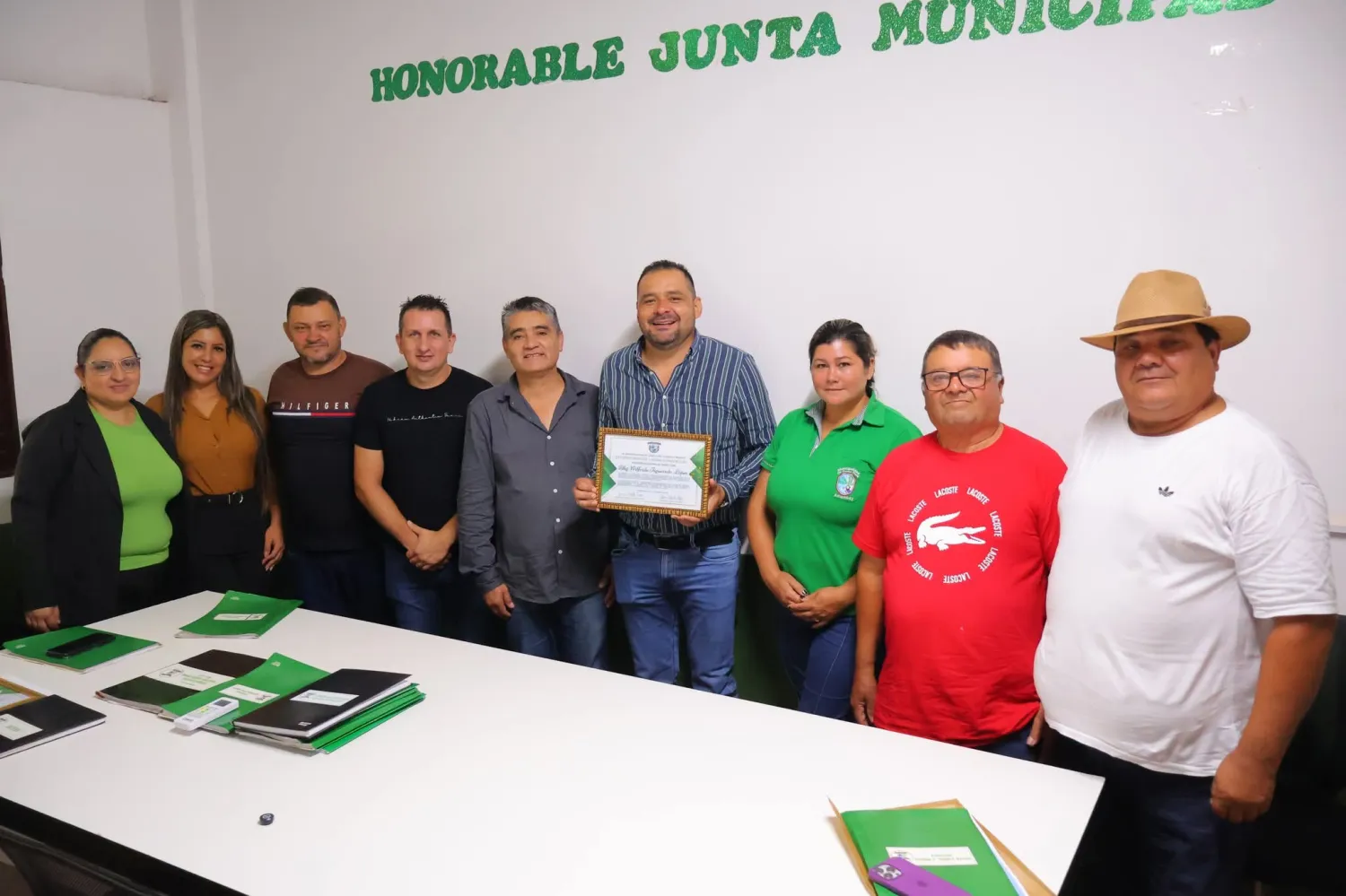 Junta Municipal de Cerro Corá distingue al intendente Wilfrido Figueredo por su gestión