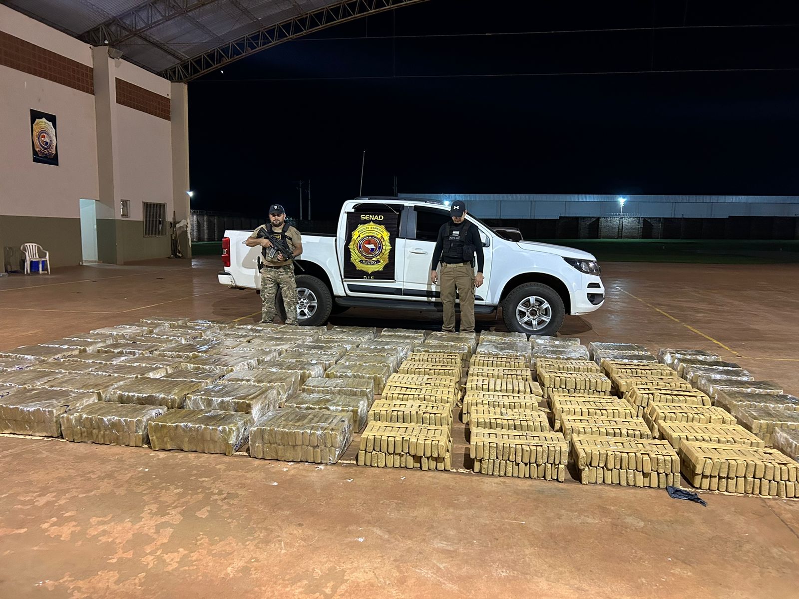 Incautan más de 4 toneladas de marihuana en zona fronteriza entre Paraguay y Brasil