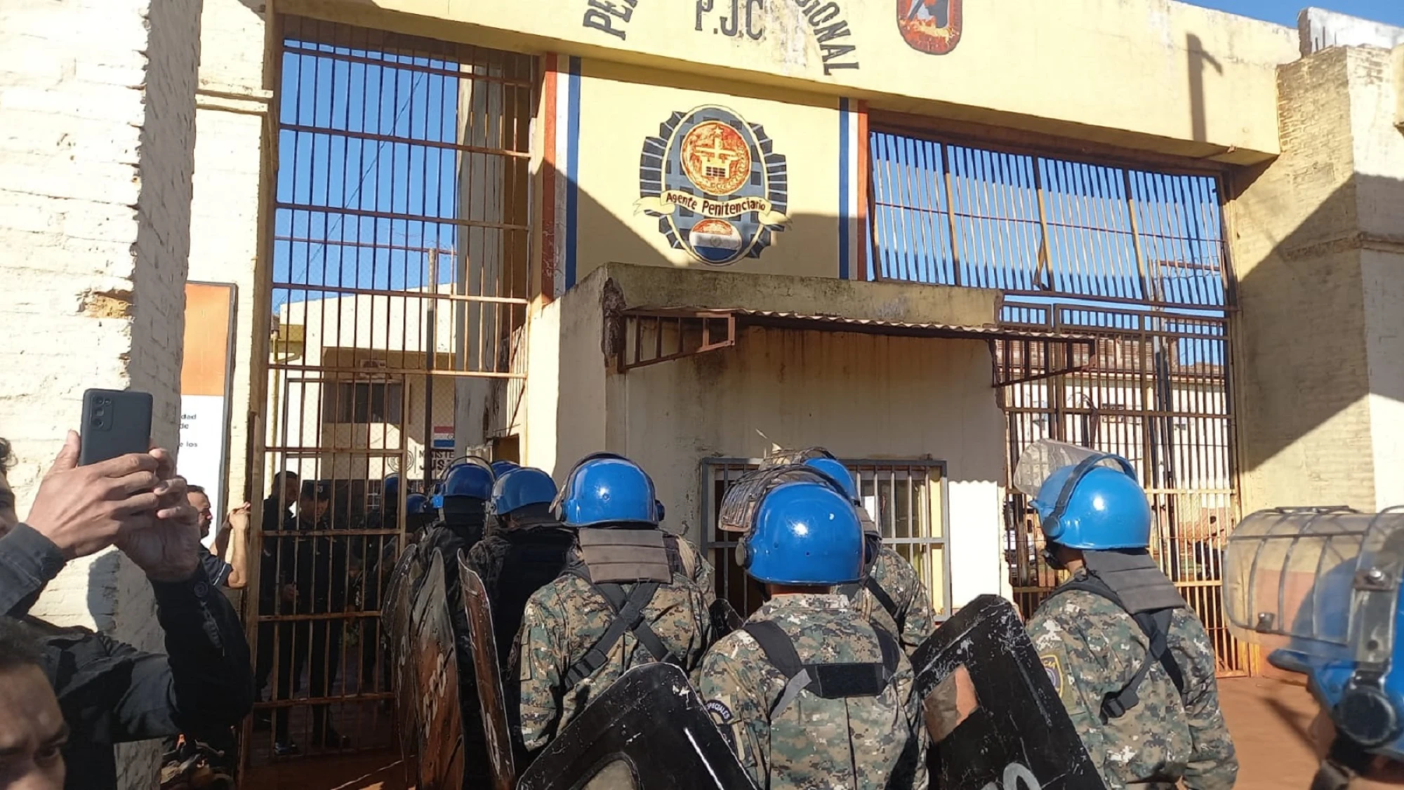 Reclusos toman pabellón en cárcel de PJC ante la supuesta creación de un nuevo grupo