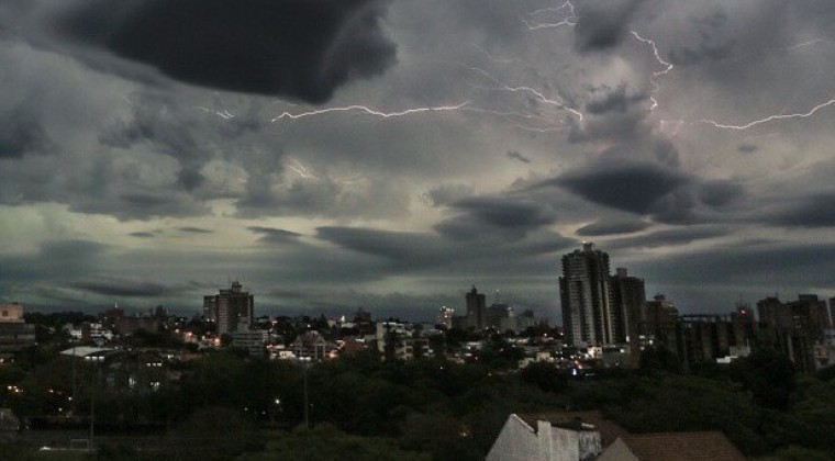 Meteorología: alerta de tormentas para siete departamentos de Paraguay