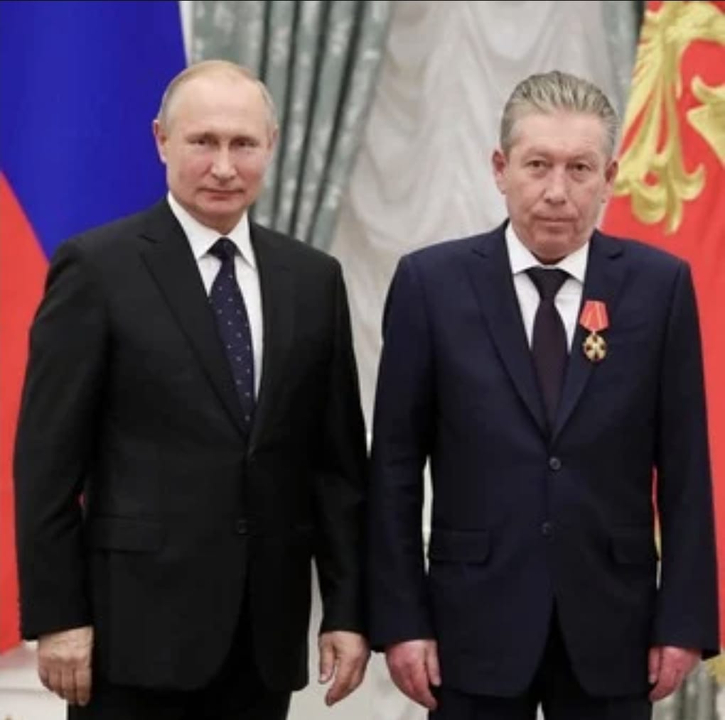 Murió el presidente de petrolera privada más grande de Rusia
