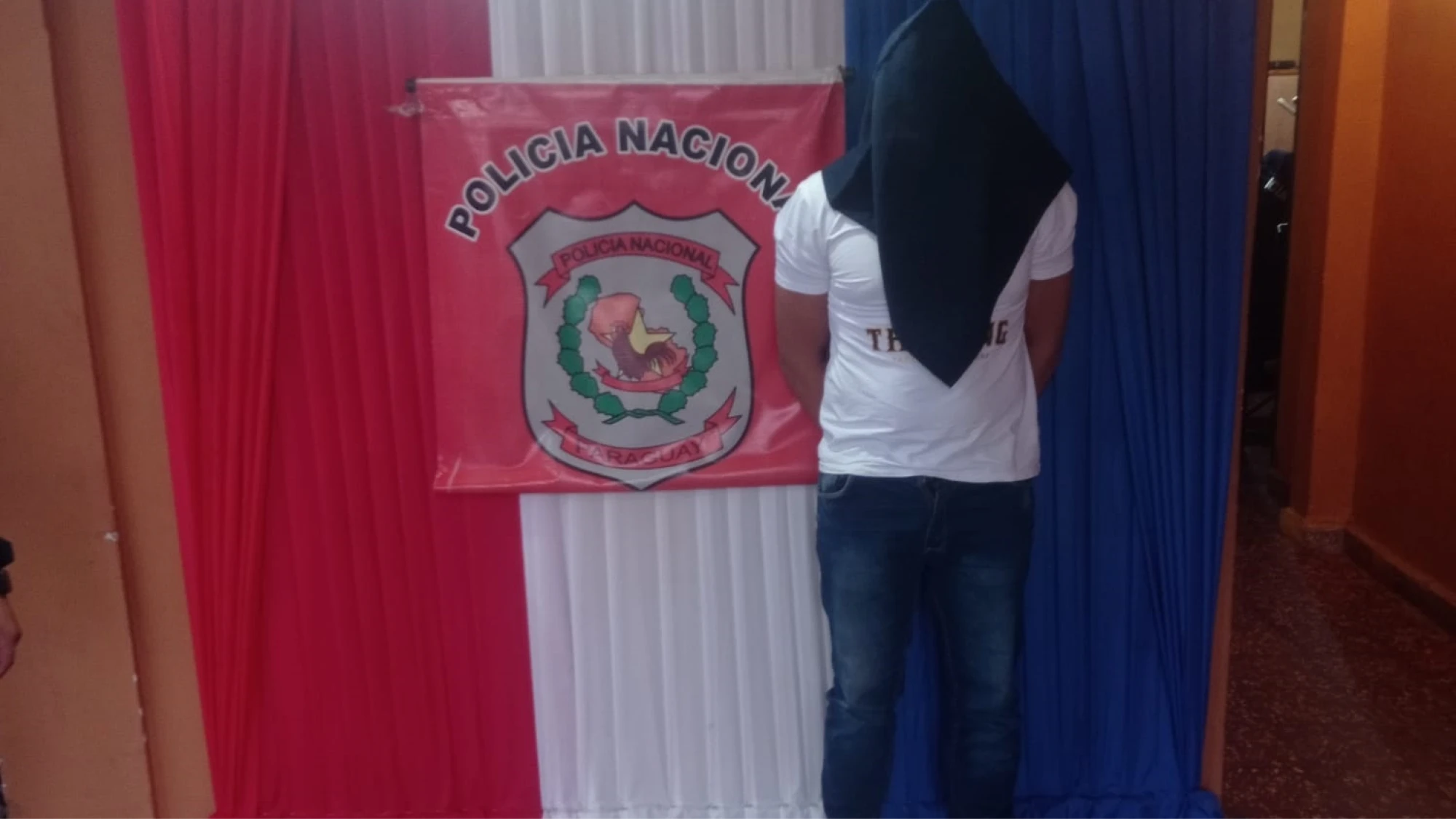 Detienen a un padrastro por supuesto abuso sexual a tres hermanas