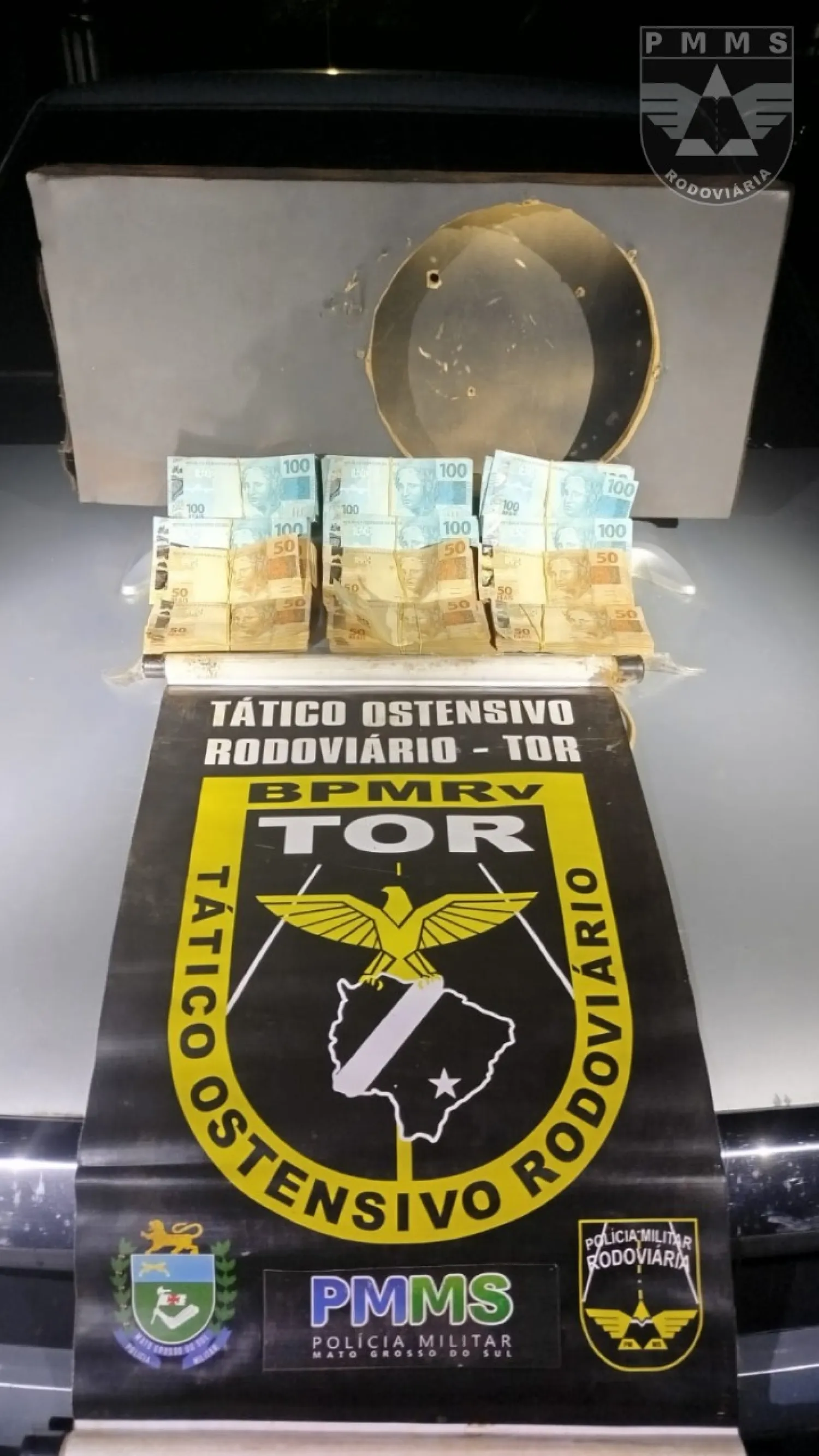 Incautan 90 mil reales ocultos en una caja de sonido a ciudadanos paraguayos en la frontera de Aral Moreira