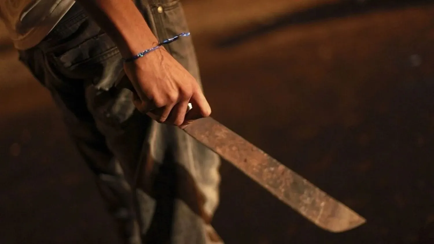 Joven sufre heridas con machetillo tras discusión en ronda de tragos en Cerro Corá