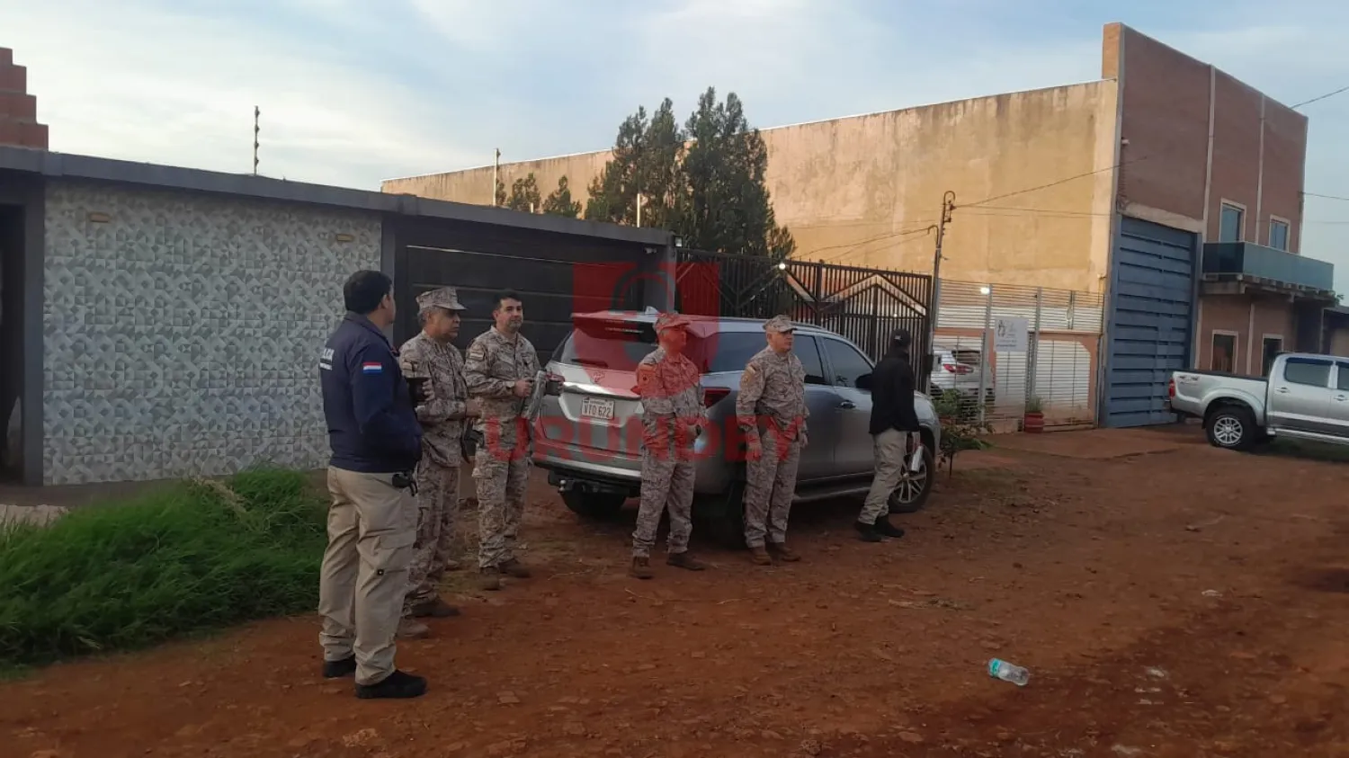 Policía ejecuta serie de allanamientos por asesinatos recientes en Pedro Juan Caballero