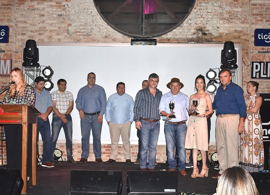 Ganadero Lalo Gomes entre los mejores criadores de Nelore Mocho del país