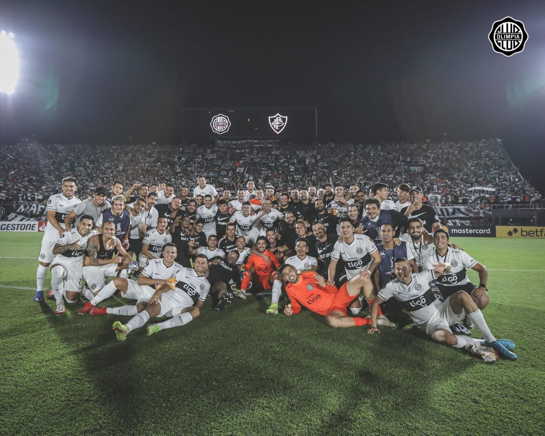 Olimpia se vistió de Rey de América y dejó afuera al Fluminense