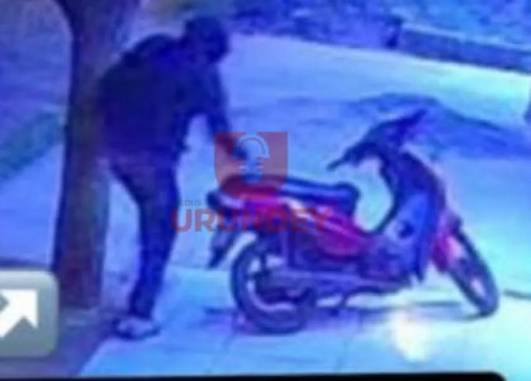Hurtan motocicleta frente a una vivienda en Pedro Juan Caballero