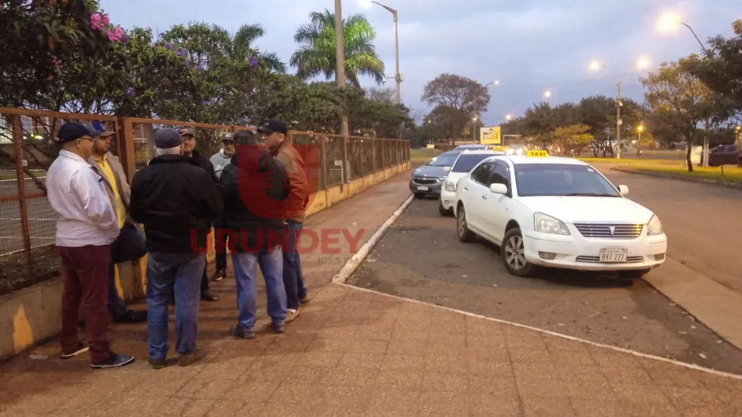 Taxistas de PJC niegan enfrentamiento a puños con conductores de aplicación de Ponta Porã