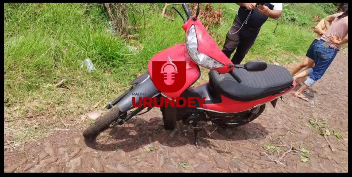 Hallan motocicleta en un yuyal en Pedro Juan Caballero presumiblemente robada en Brasil