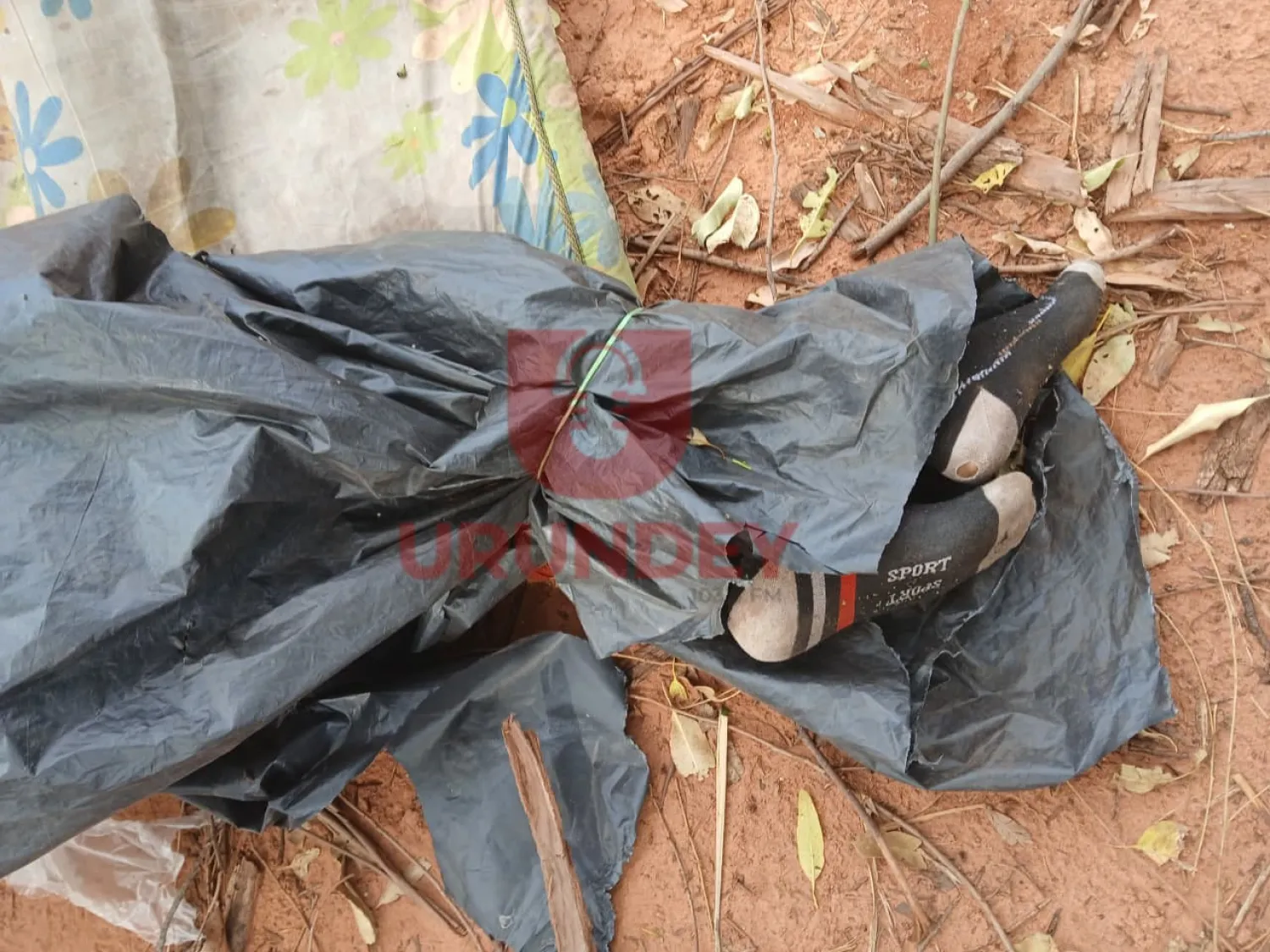 Identifican cadáver maniatado y encarpado que fue hallado en Zanja Pytã