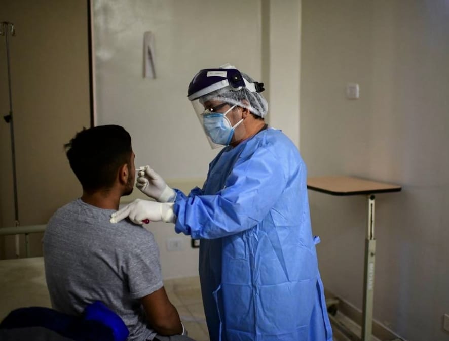 Argentina en alerta: Aíslan sanatorio ante muerte y contagio de pacientes por virus desconocido