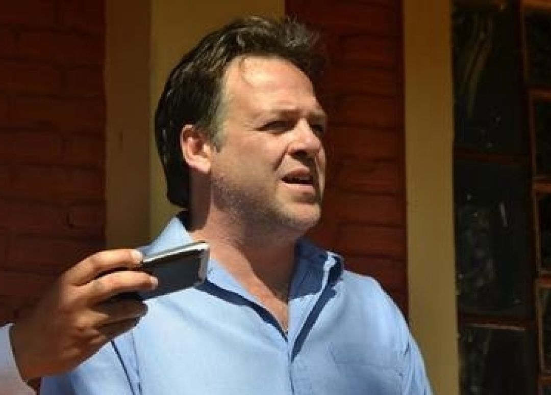 Ex gobernador se lanzó contra Acevedo y posiciona a concejala de PJC como candidata a gobernación