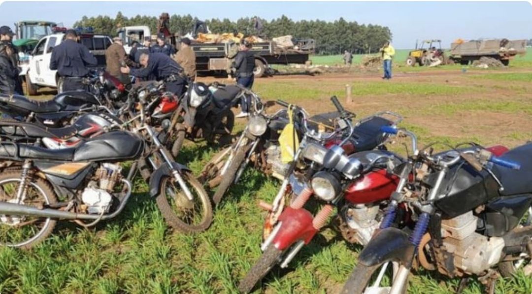 Enfrentamiento entre policías e invasores deja al menos 7 uniformados heridos