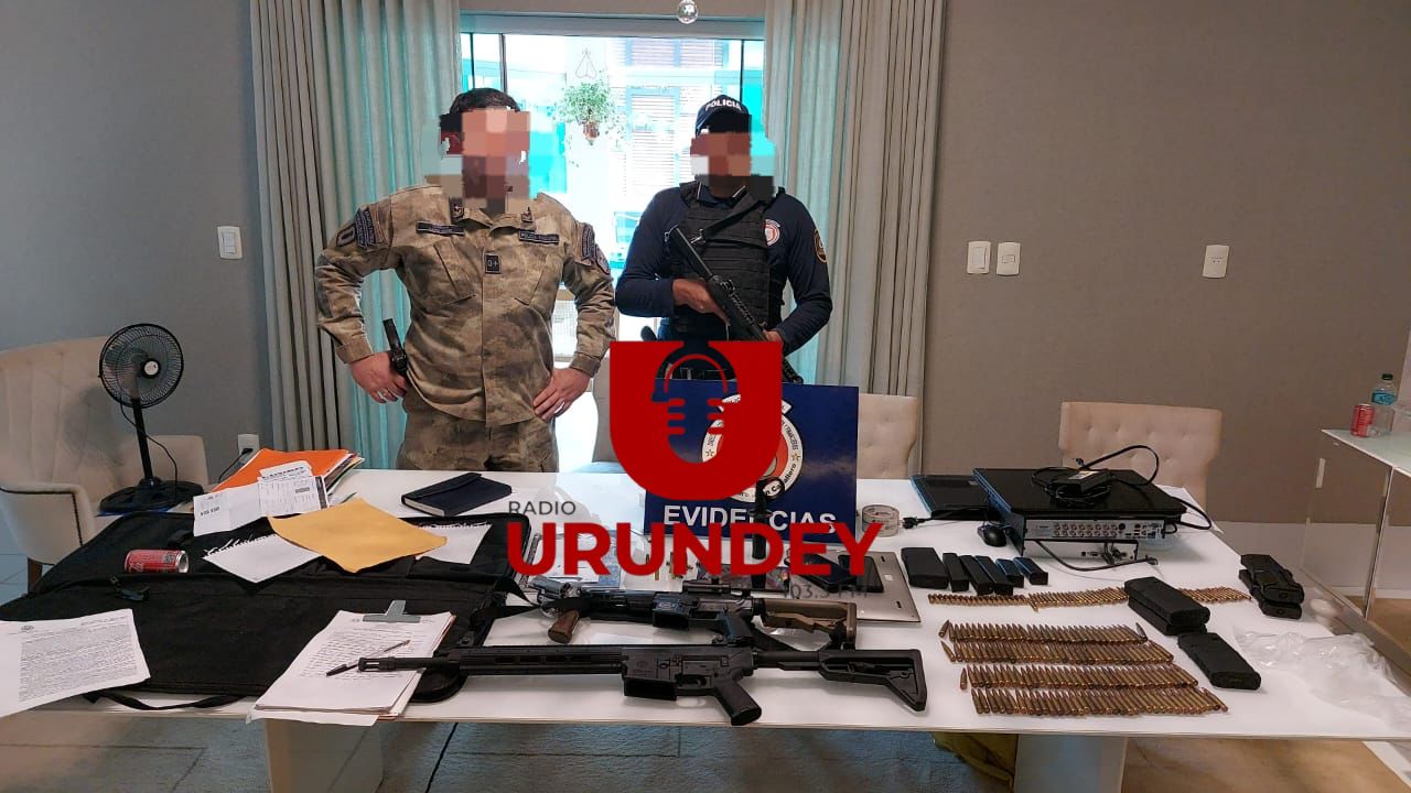Policía allanó vivienda en barrio Gral. Díaz e incautó fusiles, armas y proyectiles