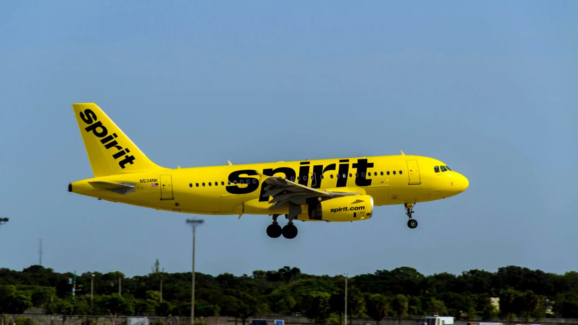 Una aerolínea de EEUU coloca en un vuelo equivocado a un niño que viajaba solo