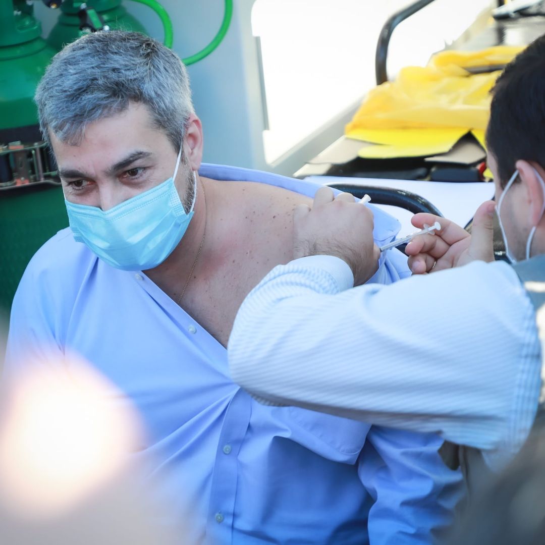 Abdo completó segunda dosis anticovid