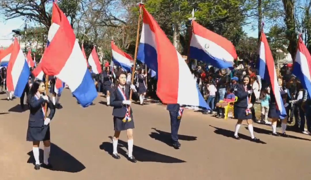 Instituciones y Dirección de Cultura organizan desfile estudiantil para el 15 de agosto
