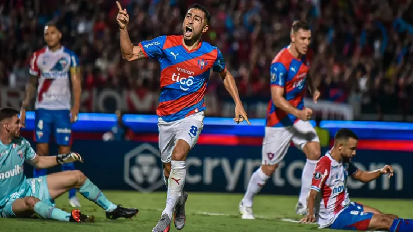 Cerro Porteño vence y clasifica a la fase de grupos