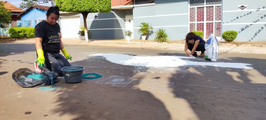Devotos de San Alfonso preparan alfombra de 600 metros en el barrio Guaraní de PJC