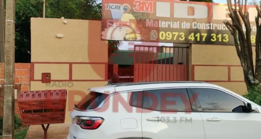 Comitiva policial y fiscal allana local en barrio Jardín Aurora