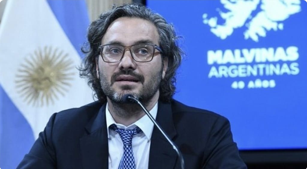 Argentina protesta ante el Reino Unido por anuncio de ejercicios en Malvinas