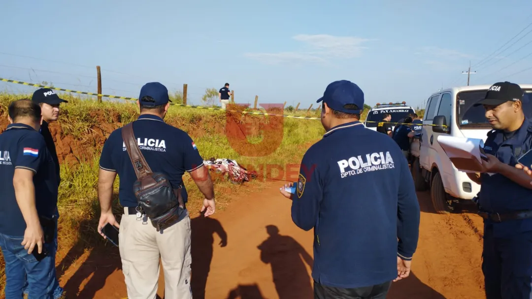 Hallan dos cadáveres en Zanja Pytã