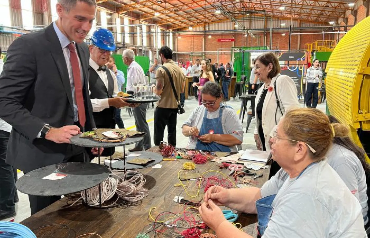 Industria nacional se fortalece con la nueva fábrica de cables eléctricos en Ypané