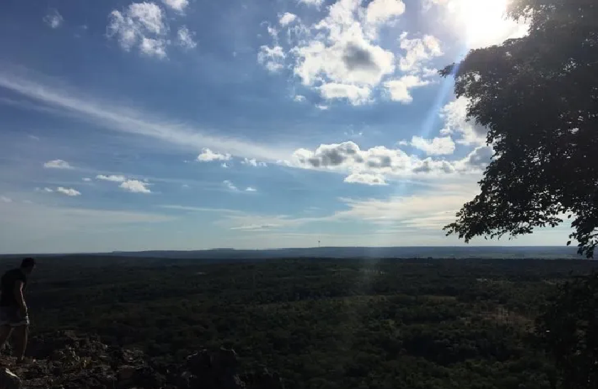 Clima cálido a caluroso y con vientos del norte para este miércoles