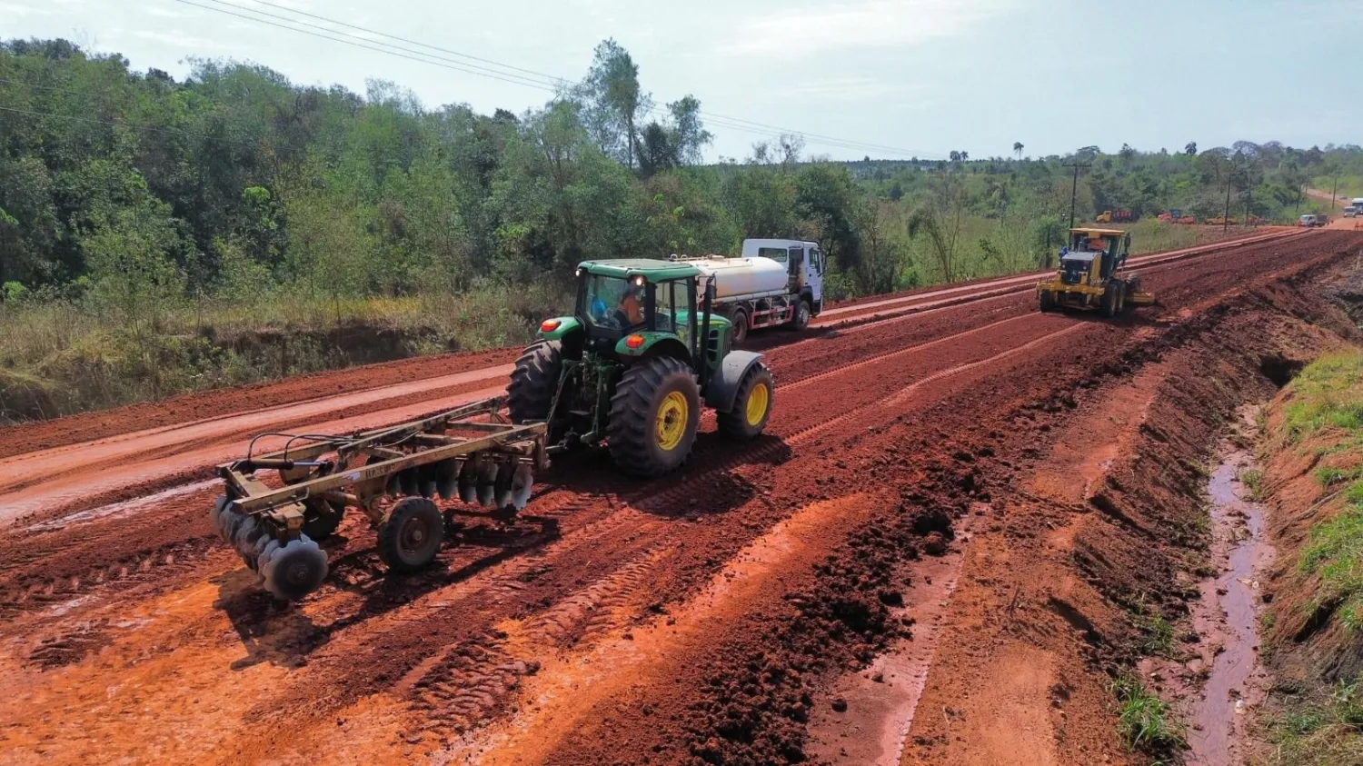 Congreso aprueba financiamiento de 75 millones de dólares para fortalecer la red vial nacional