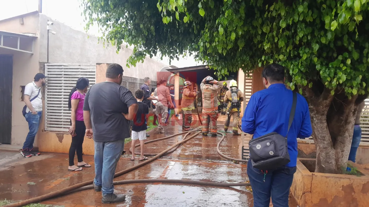 Incendio afecta parcialmente una vivienda en Pedro Juan Caballero