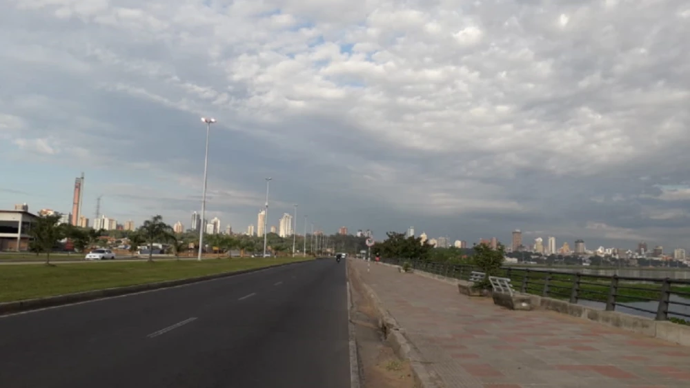 Clima fresco a cálido y con mucha humedad para este jueves