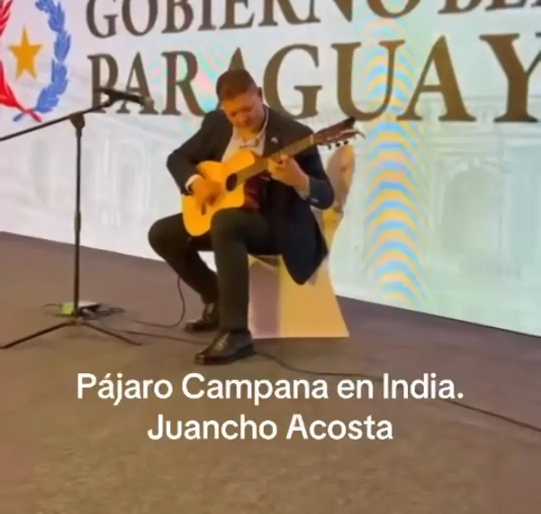 Gobernador de Amambay deslumbra en India con su talento musical