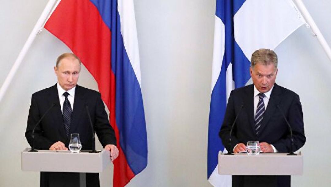 Putín pide a Finlandia negociar garantías de seguridad con la OTAN