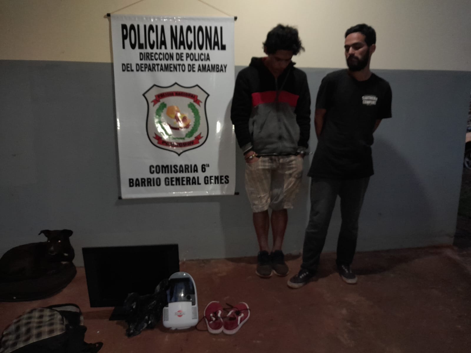 Policía detuvo a dos sujetos y recuperaron objetos en el barrio Gral. Genes