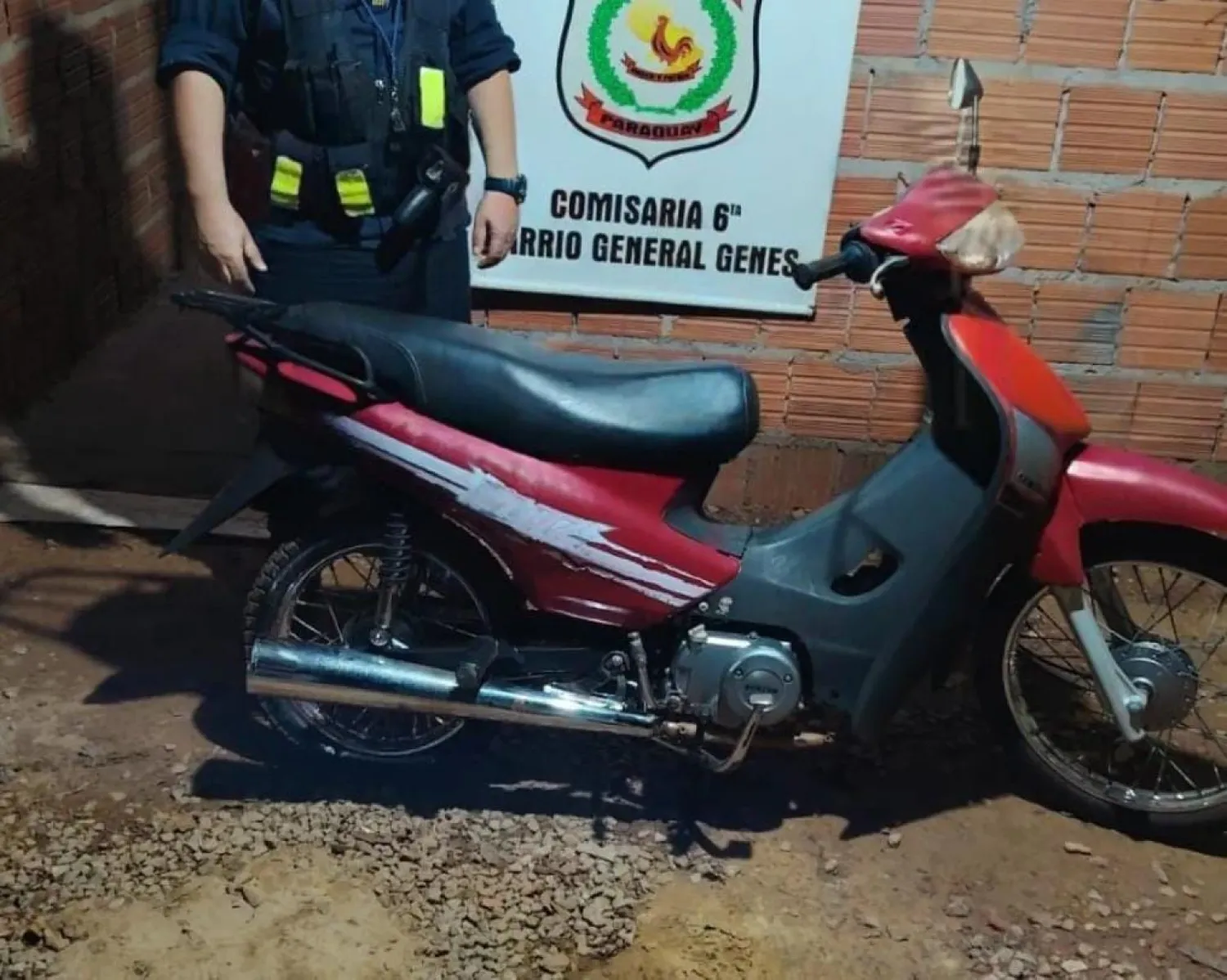 PJC: Policía recupera motocicleta hurtada tras persecución en la vía pública
