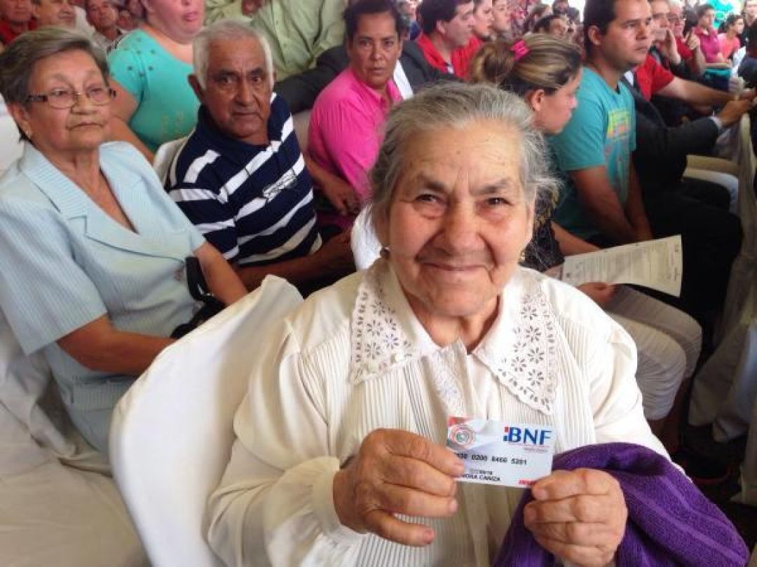 Llevan adelante censo de adultos mayores en PJC para acceso a pensión